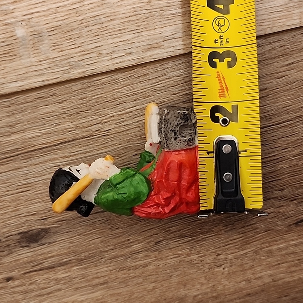 Asian Figure 6/6 - Picture 8 of 9